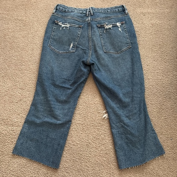 Good American Blue Distressed Flare cropped jeans size 15 - Picture 6 of 6